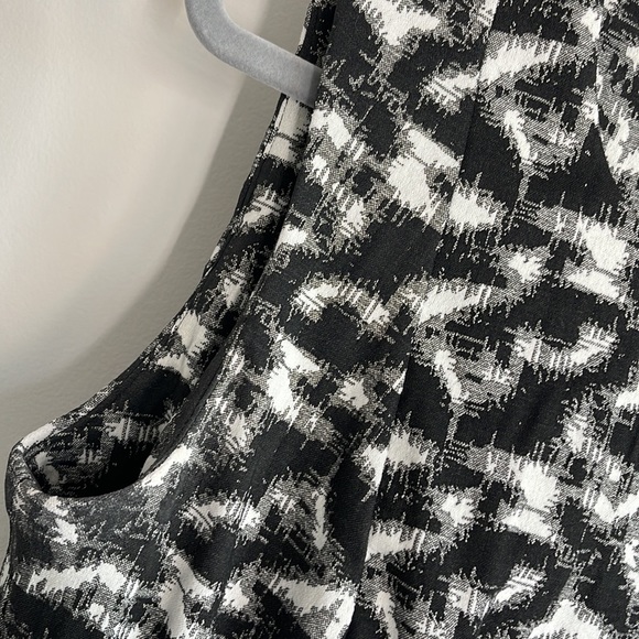 Calvin Klein Sheath Dress Size 10 - Picture 9 of 10